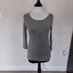 Cupio longsleeve. Sz M. 97% Viscose, 3% Spandex